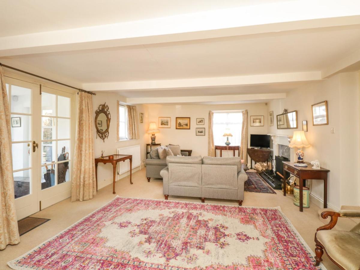 The White House Villa Grange-over-Sands Exterior foto